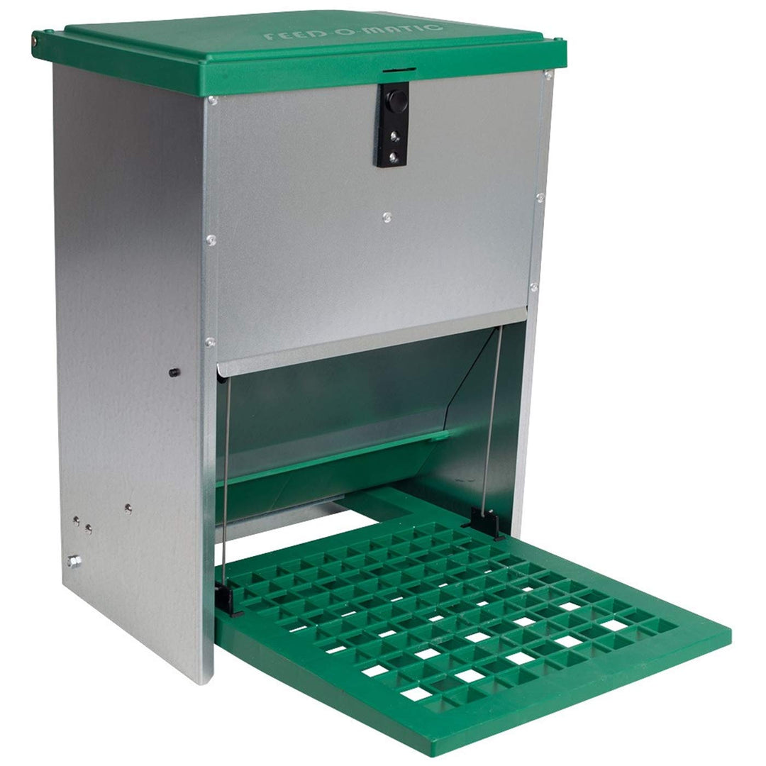 VOSS.farming Geflügelfutterautomat Feedomatic mit Pedalzufuhr, bis zu 12kg Futter, Hühner,Puten, Gän