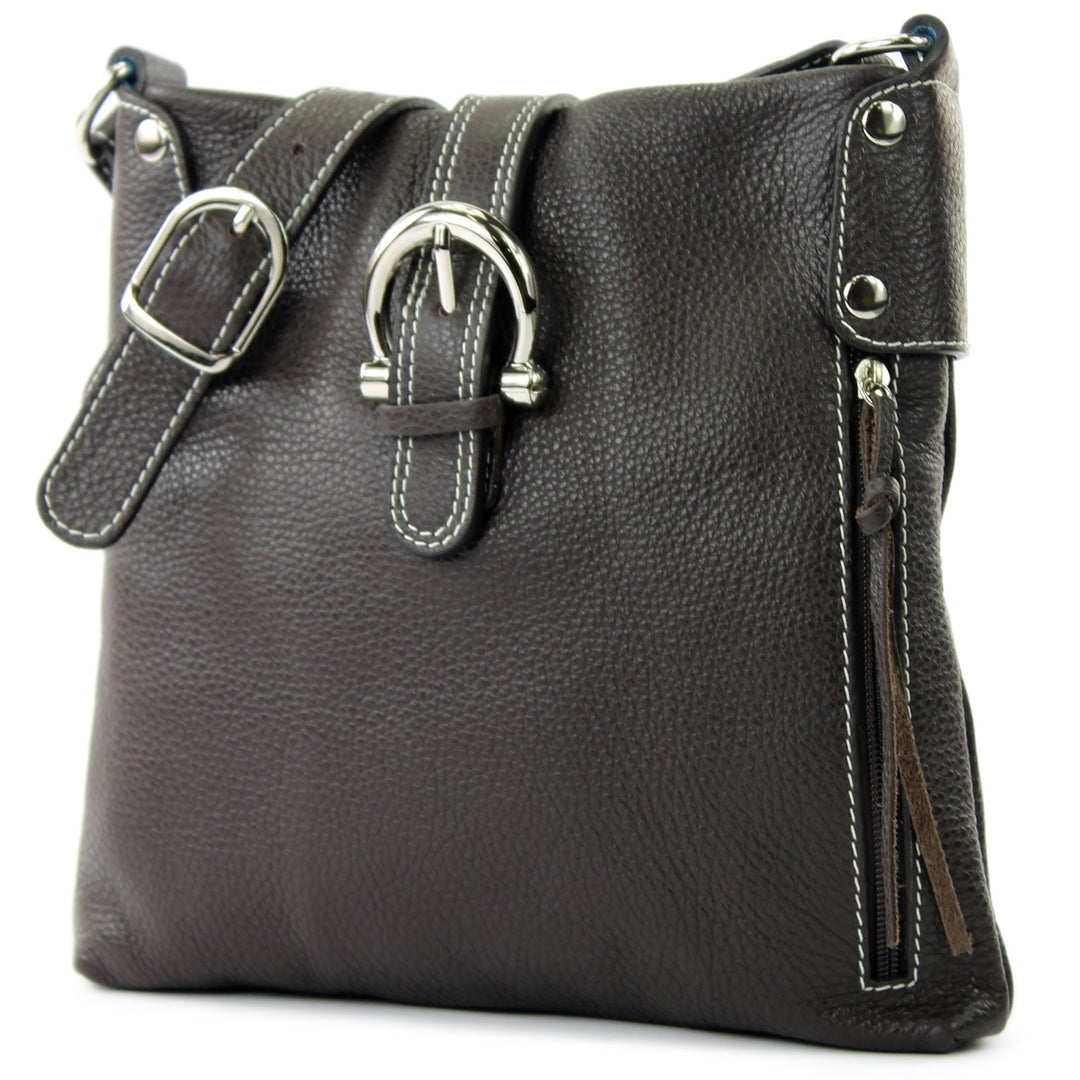 modamoda de -T04 - ital Umhängetasche Schultertasche aus Leder Dark Chocolate, Dark Chocolate