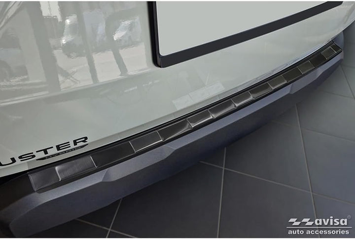 Avisa Schwarz Edelstahl Heckstossstangenschutz kompatibel mit Dacia Duster III 2024- 'Ribs'