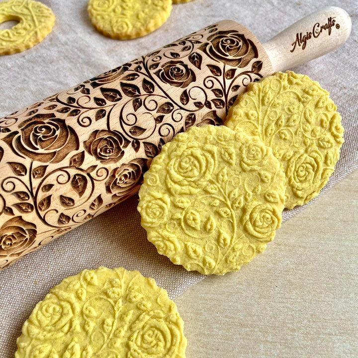 DAMASCUS ROSEN Nudelholz. Teigrolle mit Rosen für Hausgemachtes Gebäck. Teigroller mit Blumen. Gravi