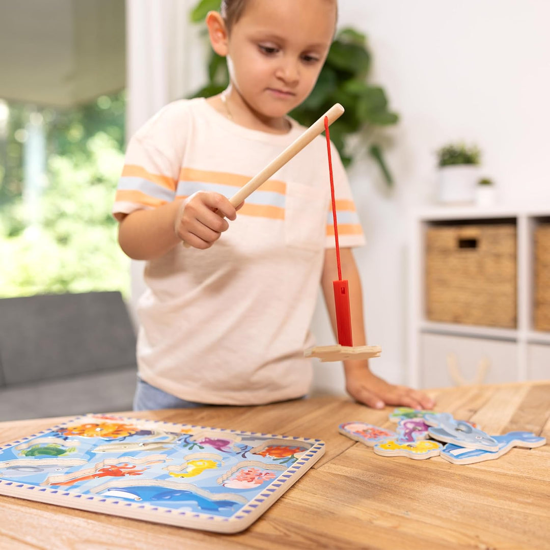 Melissa &amp; Doug - Angelspiel für Kinder ab 3 Jahre, Fische Angeln Spiel, Motorikspielzeug magnetische