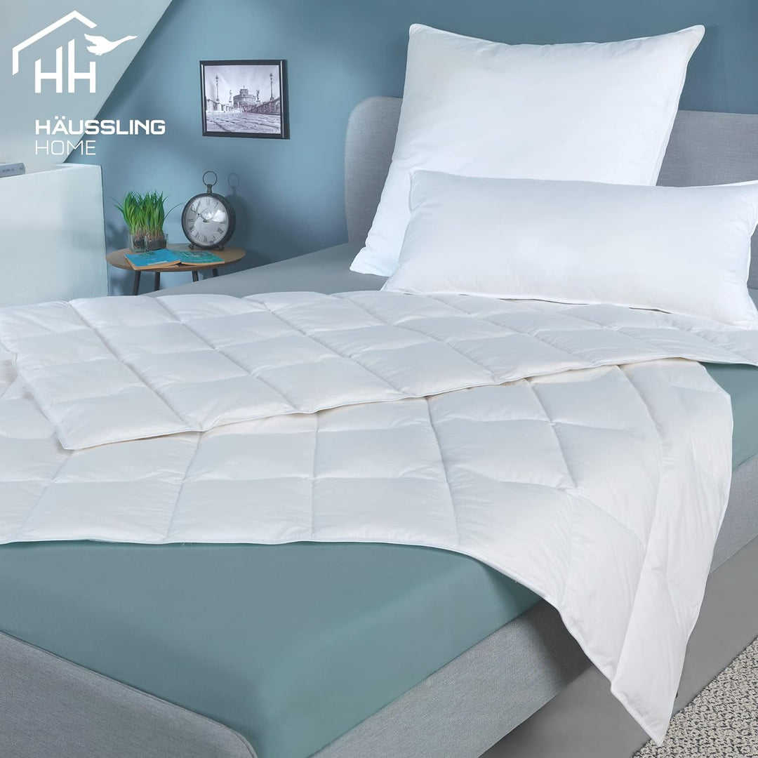 Häussling Home Sommer Daunendecke 220x240 cm | Sommerdecke, Daunendecke Sommer, Made in Germany, 90%