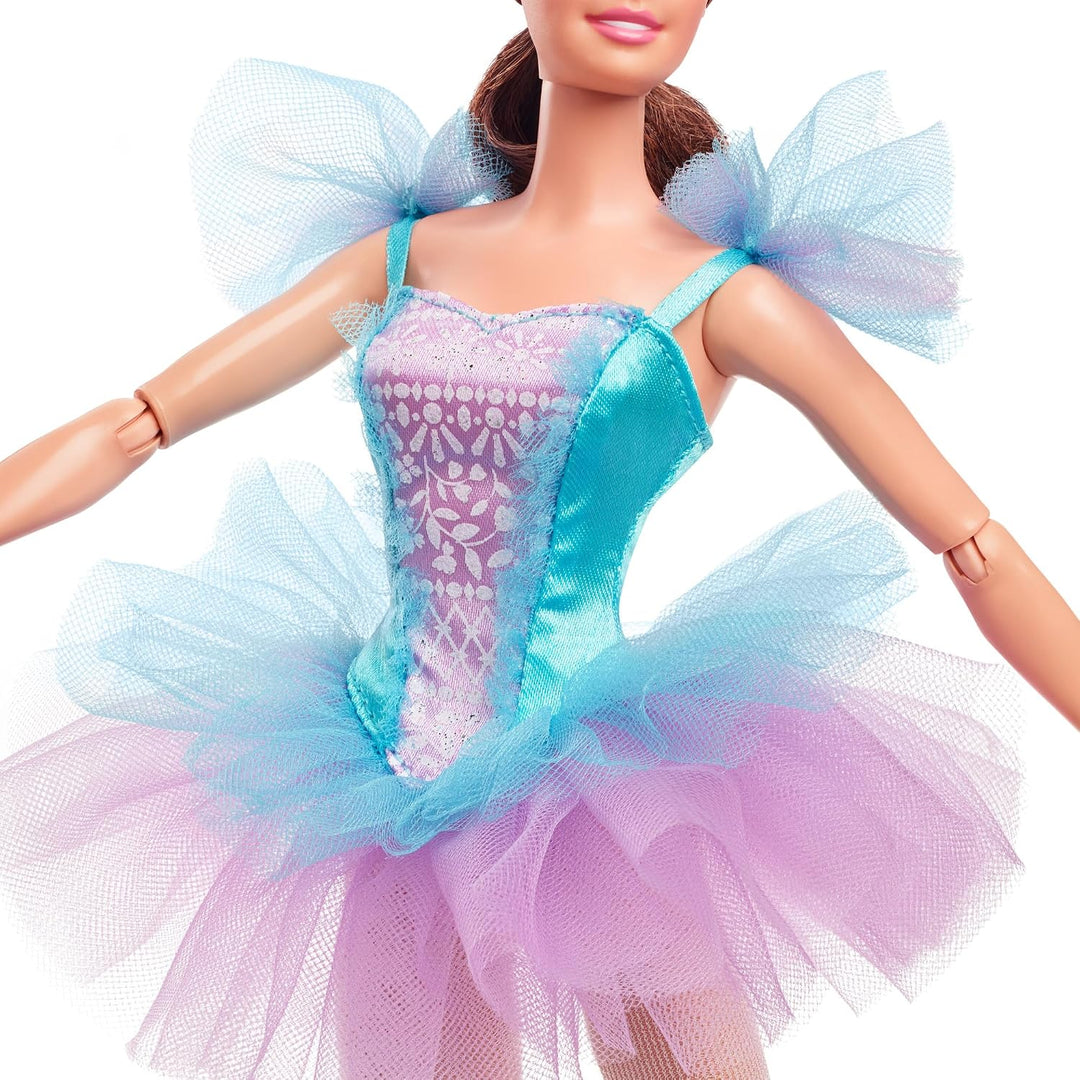 Barbie Signature Ballet Wishes Puppe (brünett, ca. 30 cm), beweglich, mit Ballerinakostüm, Tutu, Spi