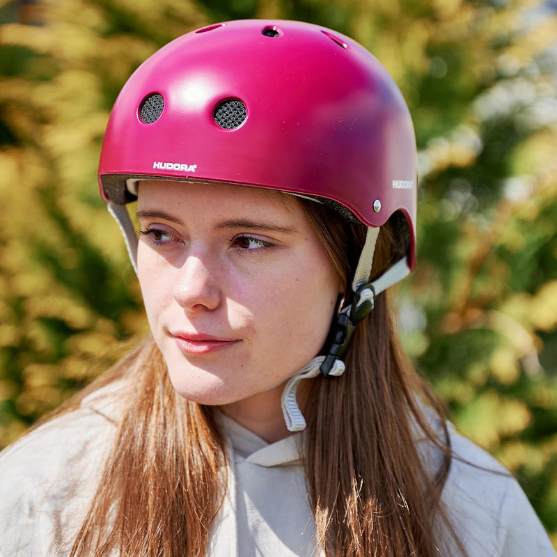 HUDORA Skaterhelm Robuster Kinderhelm - Fahrradhelm mit Air-Vent Belüftungssystem - Grössenverstellb