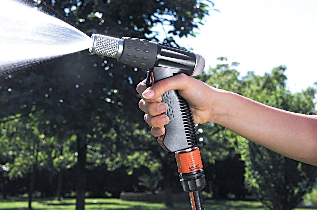 Claber 9567 Metall-Jet Gartenschlauchtülle, schwarz, orange, Chrom