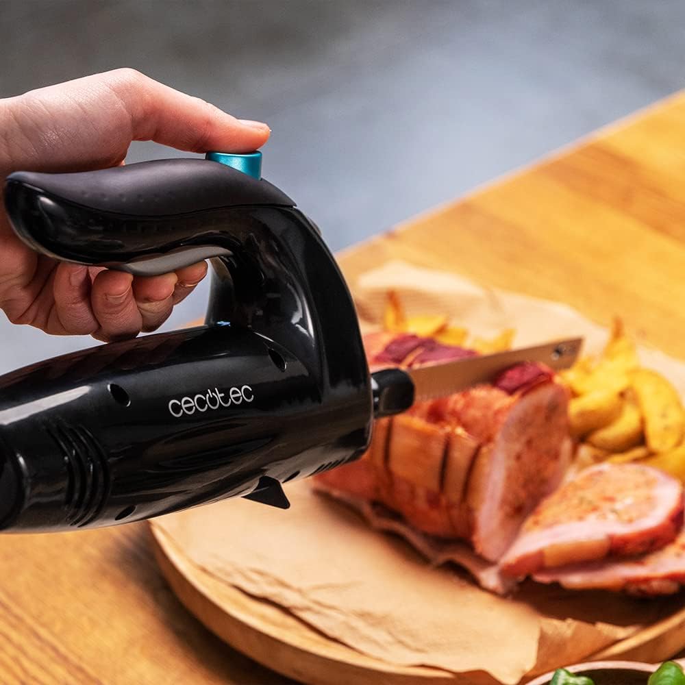 Cecotec 03183 Cut-Eat Elektromesser 1800 Schwarz. 150 W, 3 spülmaschinenfeste Edelstahlklingen, leis