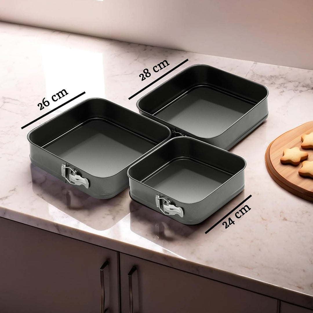 Premier Housewares 104267 Housewares Quadratische Springformen, 0,4 mm, antihaftbeschichtet, 24 / 26