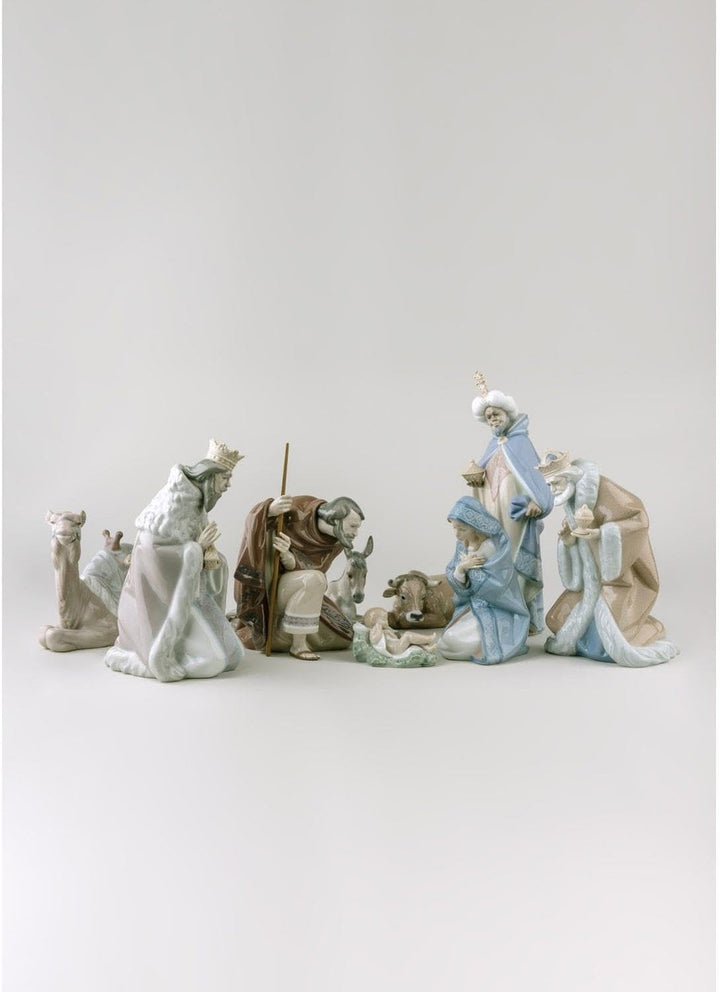 LLADRÓ Krippenfigur Jungfrau Maria. Ii. Jungfrau Maria. Porzellan.