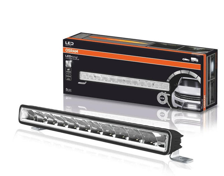 OSRAMLIGHTBAR SX300-SP, LED Zusatzscheinwerfer für Fernlicht, Spot, 2600 Lumen, Lichtstrahl bis zu 2