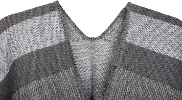 styleBREAKER Poncho mit Streifen Muster, Überwurf Cape, Wendeponcho, Damen 08010009, Farbe: Einheits