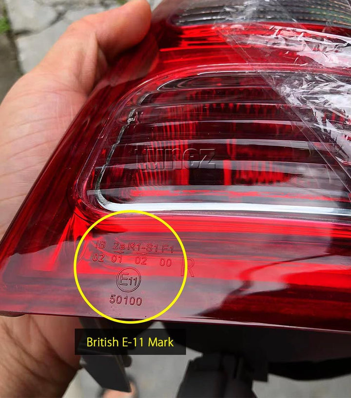 tunez® Rücklicht Lampe kompatibel mit Mitsubishi L200 / Triton MQ Chassis Jahr 2015-2019 Barbarian W