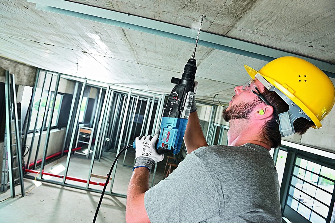 Bosch Professional Bohrhammer GBH 2-28 F (SDS-plus-Wechselfutter, 13 mm Schnellspannbohrfutter, Hand