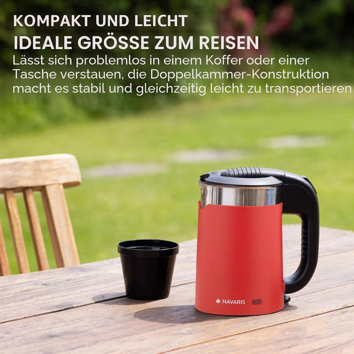 Navaris Edelstahl Reisewasserkocher 0,5L - mit 2 Trinkbechern - 16 x 11 x 17 cm - Mini Reise-Wasserk