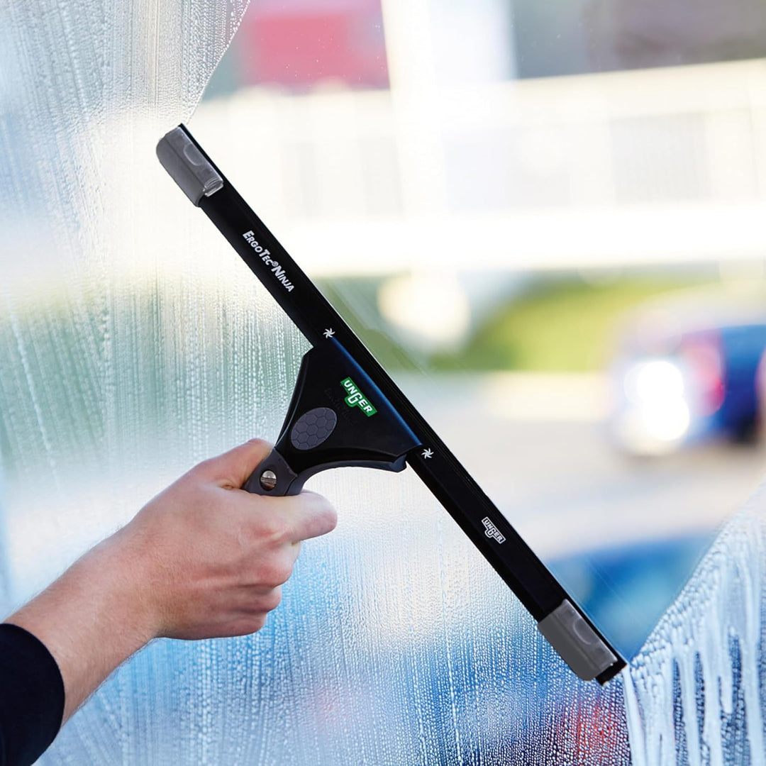 UNGER ErgoTec Ninja Fensterwischer 40° (Breite 35 cm, ergonomischer Griff, mit Soft-Gummi, Zwei Gumm