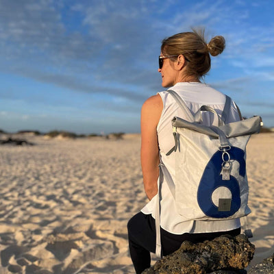360° Grad Möwe Wickel-Rucksack Segeltuch weiss-grau, Zahl blau