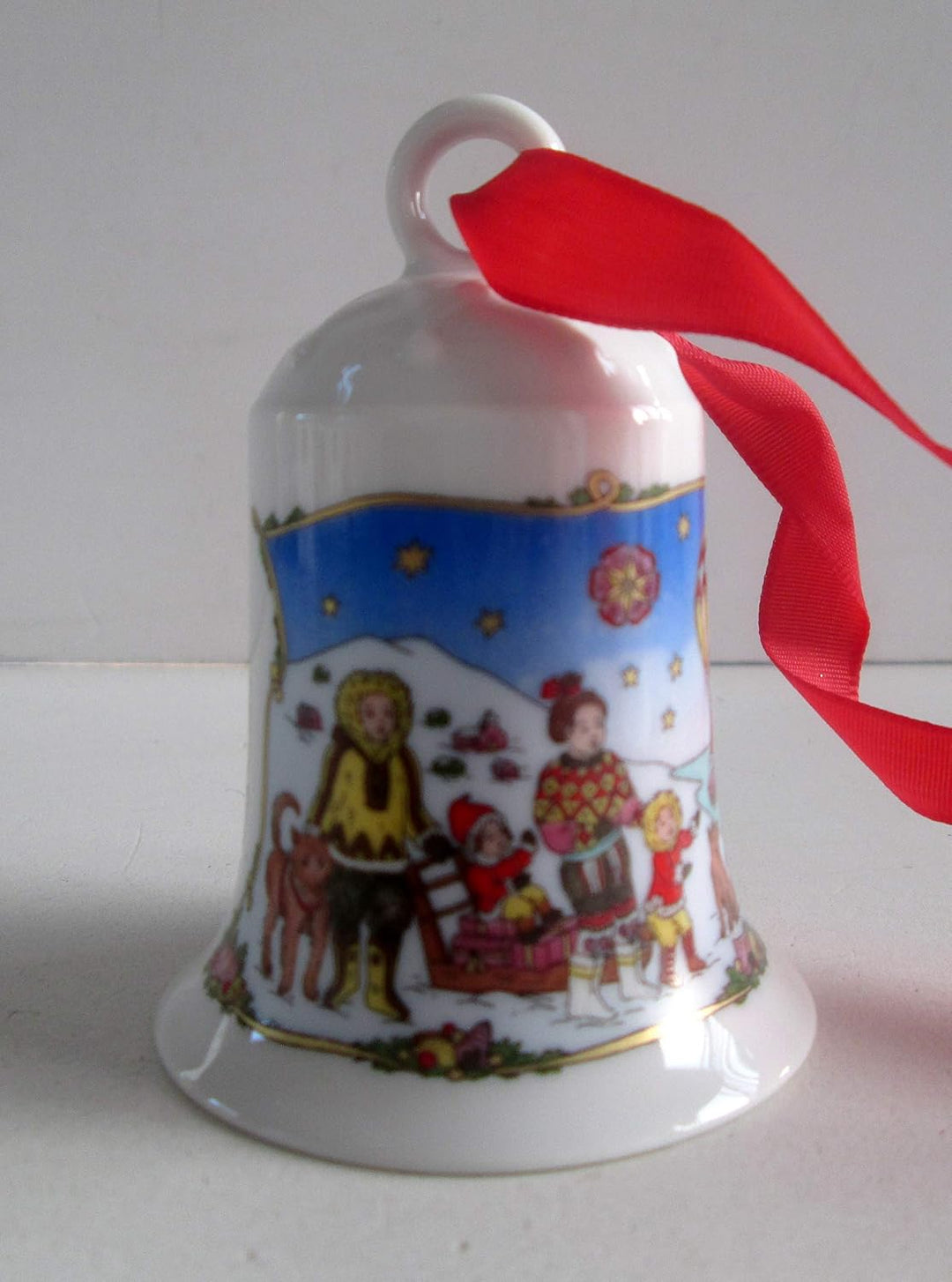 Hutschenreuther Weihnachtsglocke 2000, Anhänger, Porzellanglocke, Baumschmuck, Baumanhänger, Weihnac
