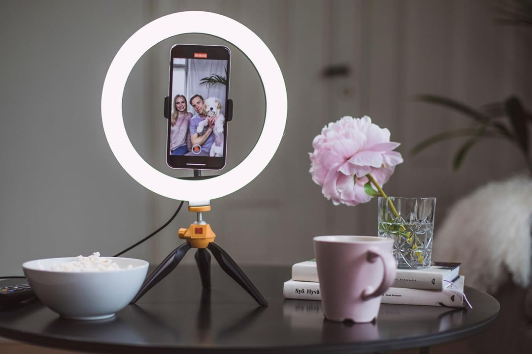 Kodak Selfie LED Ringlicht mit Stativ für alle Smartphones (25cm Durchmesser, Verstellbare Helligkei