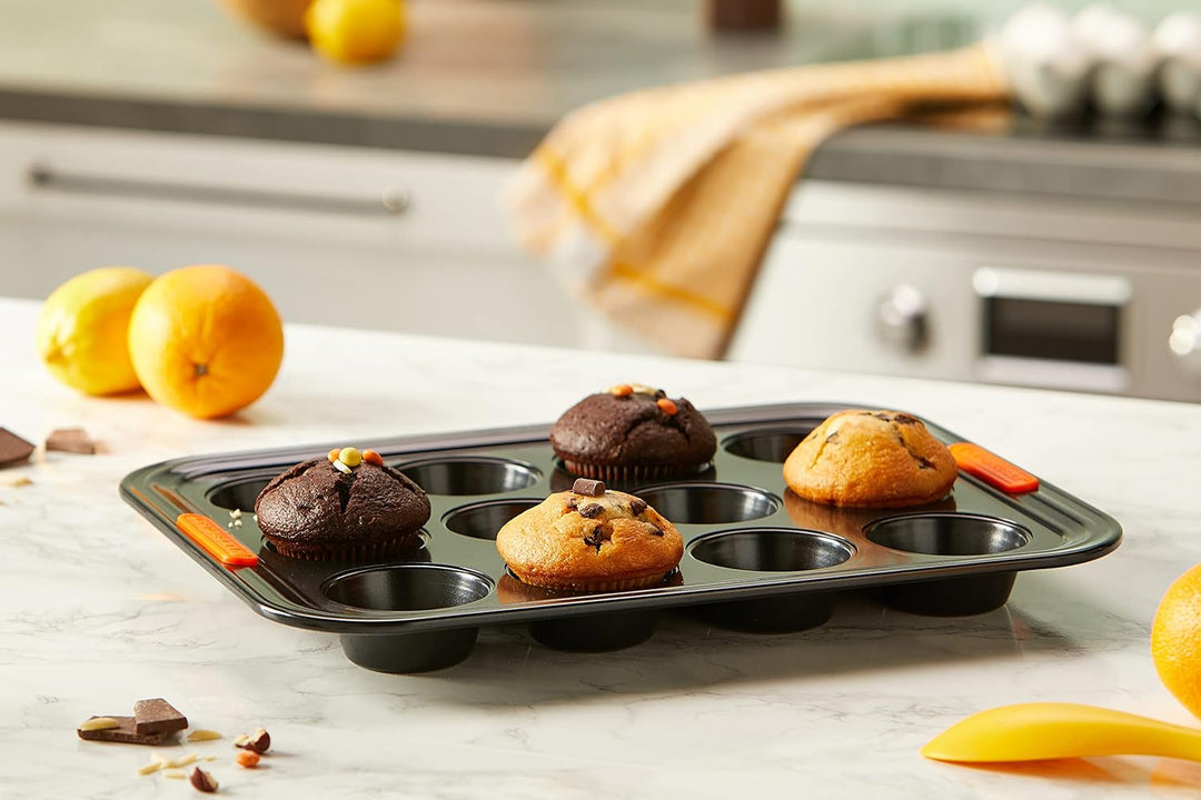 Le Creuset Antihaft Muffinform, Für 12 Stück (Ø 7 cm), Sauerteigbeständig, Aus Karbonstahl gefertigt
