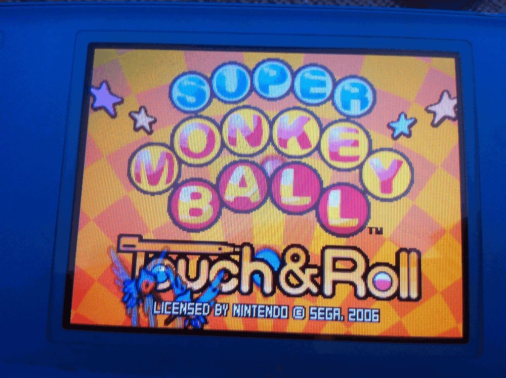 Super Monkey Ball - Touch & Roll