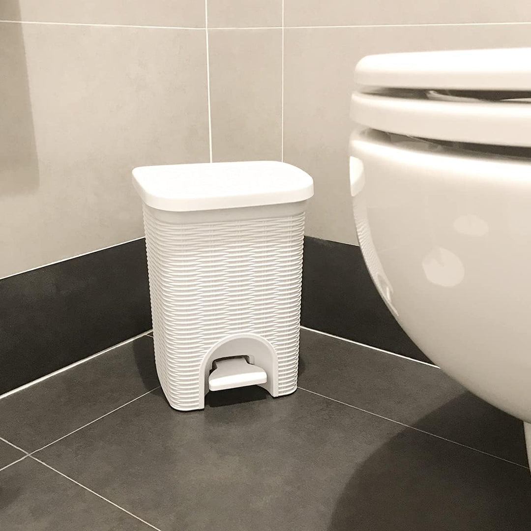 Stefanplast 30100 Abfalleimer, In Rattanoptik aus Kunststoff, 20,5 x 20,5 x 28 cm Weiss/Flyaway Orch