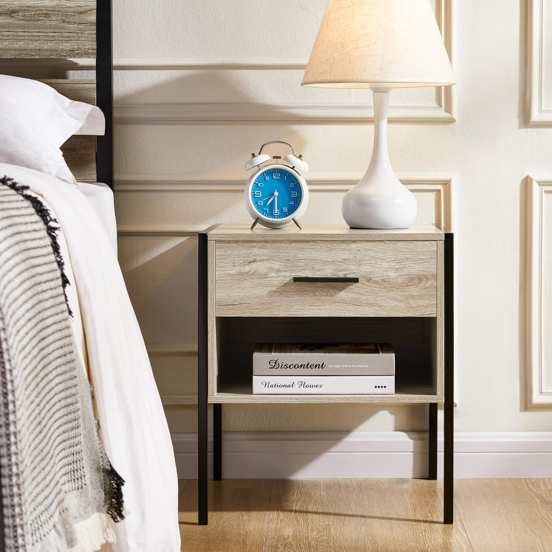 Vida Designs Brooklyn Nachttisch, Aluminium, Grau, 1 Drawer Grau 1 Drawer, Grau 1 Drawer