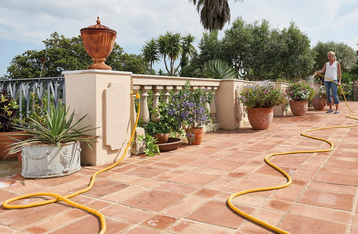 HOZELOCK - Ausdehnbarer Gartenschlauch Superhoze 15 M: Flexibler Schlauch, dehnt sich auf das 3-fach