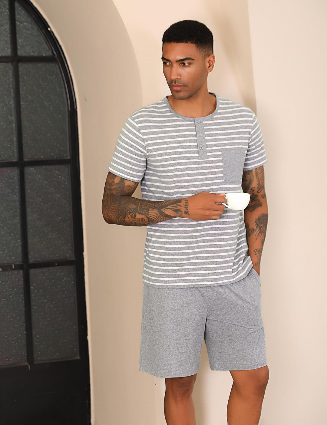Schlafanzug Herren Kurz aus Baumwolle mit Kontraststreifen Design, Sommer Pyjama Set Oberteile und K