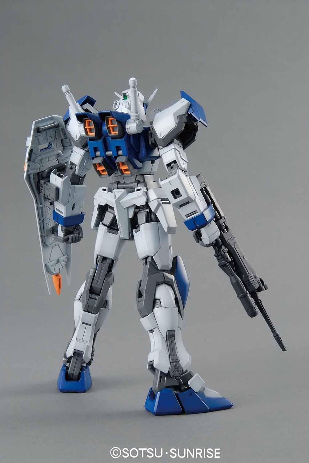 Bandai Model Kit Gundam - MG Duel Gundam Assaultshroud 1/100 - Modellbausatz