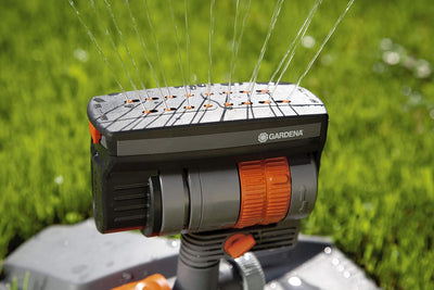 Gardena Viereckregner ZoomMaxx-Aktion: Variabler Sprinkler für unterschiedlichste Anforderungen und