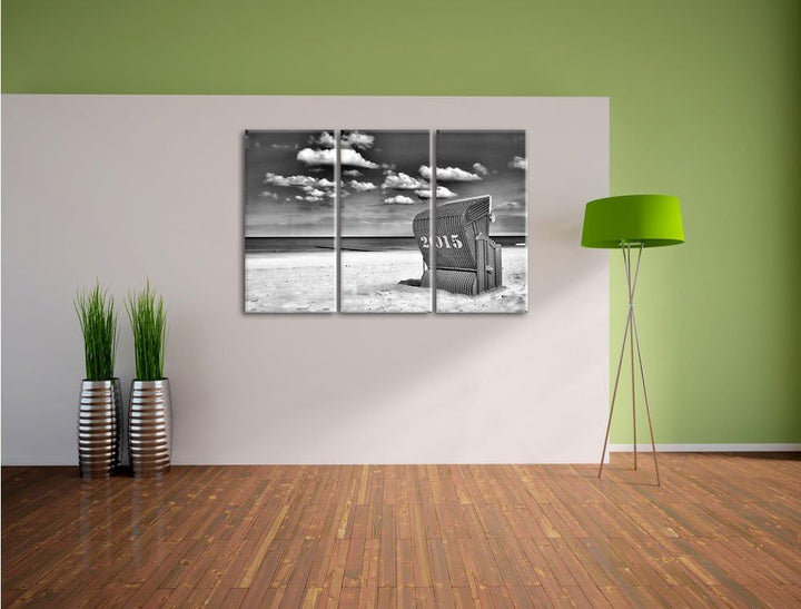 Pixxprint Monocrome, Roter Strandkorb an der Nordsee 3-Teiler Leinwandbild 120x80 Bild auf Leinwand