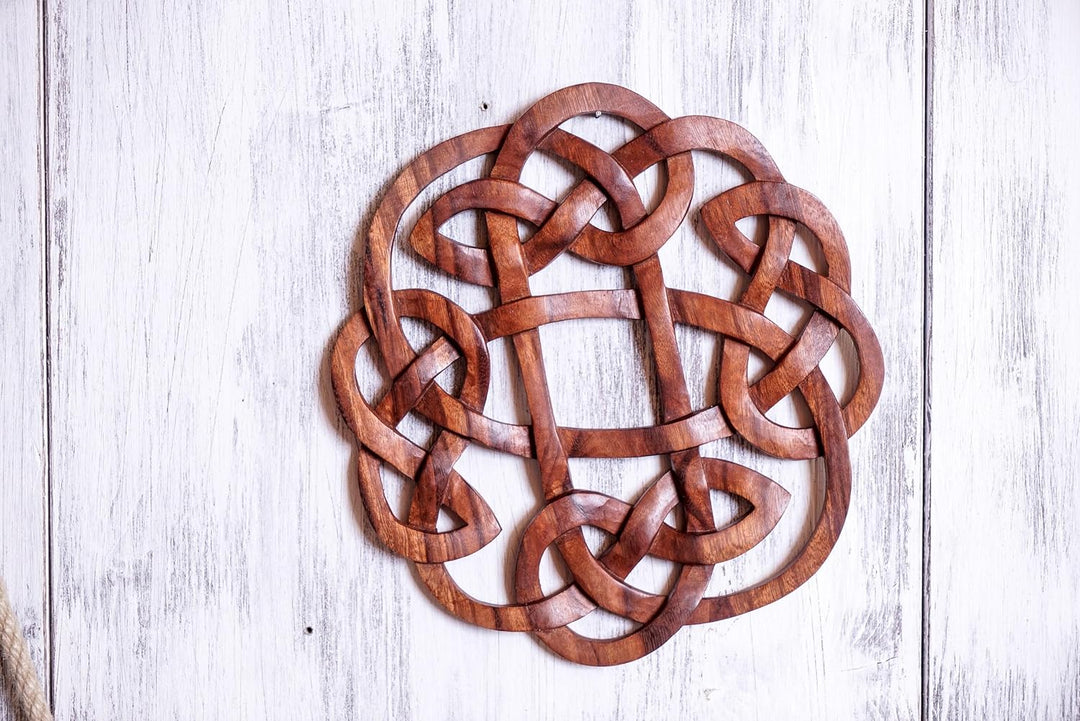 Windalf Celtic Wand Deko Flory Ø 24 cm Keltischer Knoten Handarbeit aus Holz