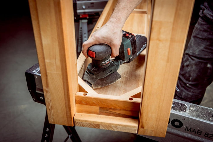 metabo Akku-Multischleifer SM 18 LTX BL - 18 V, CAS, 20.000 /min Schwingzahl - Brushless Motor, Drei