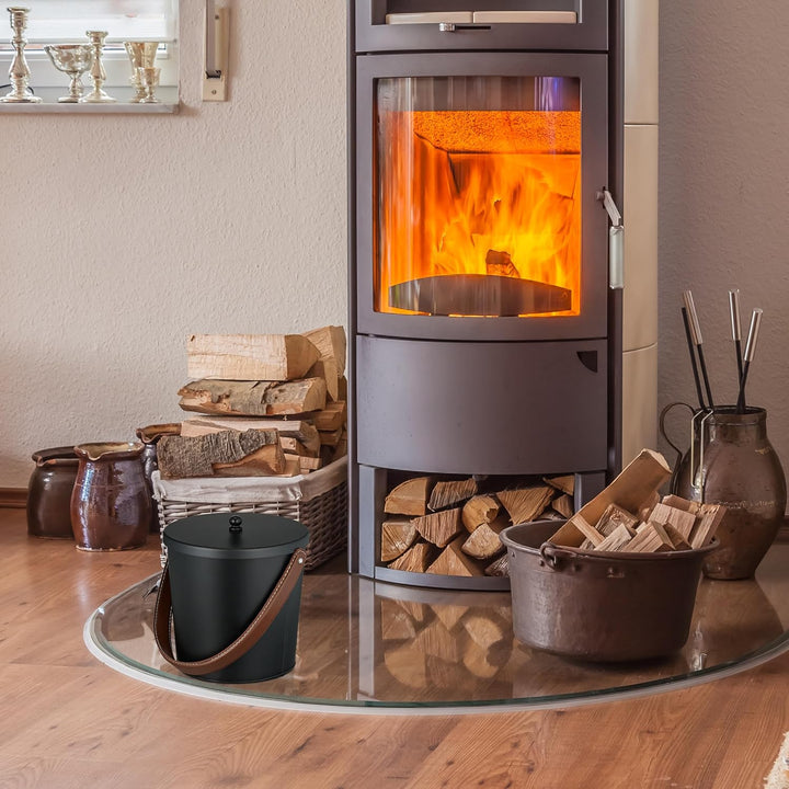 Relaxdays Ascheeimer mit Deckel, 4,5 Liter, Aschetonne mit Lederhenkel, für Kohle & Asche, Kamin, Of