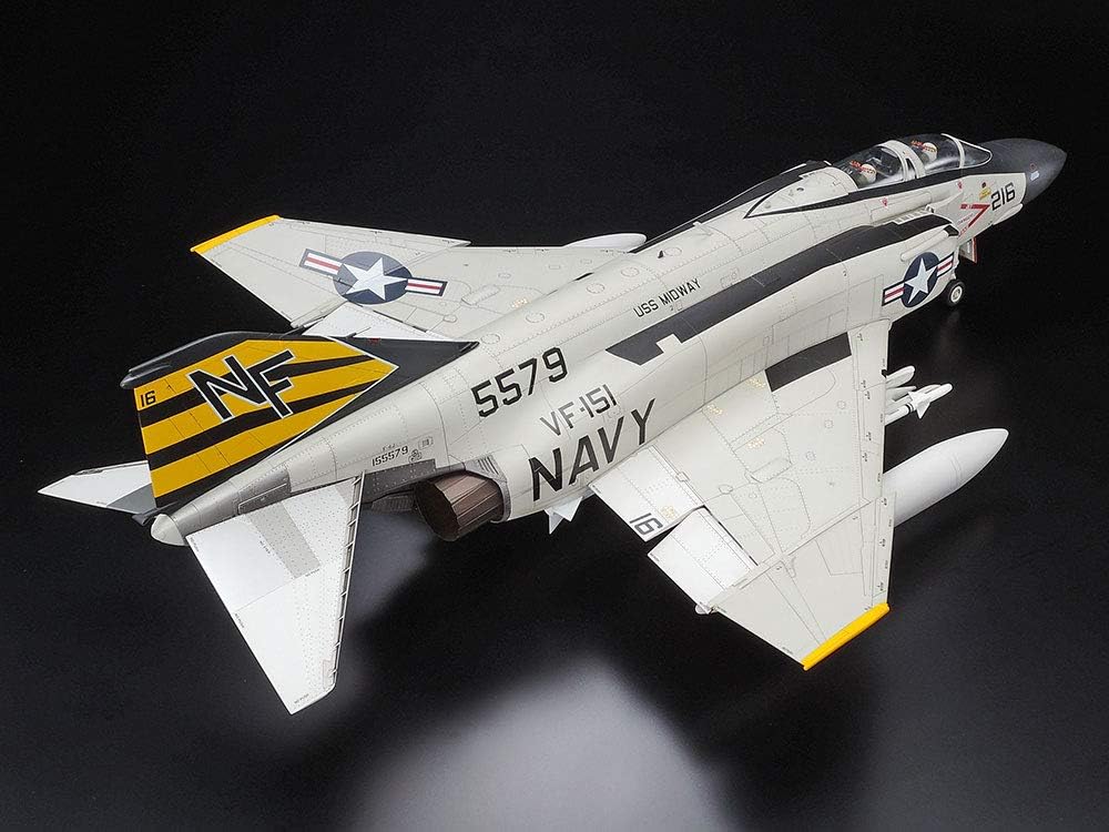 TAMIYA TM60306 300060306 - 1:32 Mc Donnell Douglas F-4J Phantom II Düsenjäger