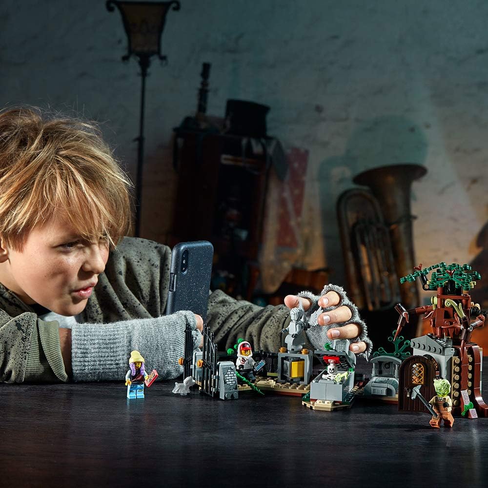 Lego Hidden Side 70420 - Geheimnisvoller Friedhof, Geister Spielset (335 Teile)