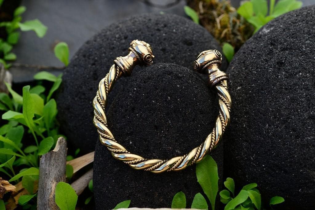 Windalf Keltischer Männer Armreif RABAN Ø 6.5 cm Massiver Armschmuck Irischer Freundschaftsschmuck H
