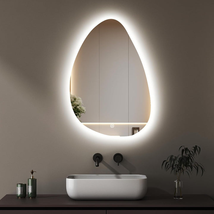 Boromal Unregelmässiger Form Asymmetrischer Spiegel mit LED Beleuchtung, Badspiegel mit Beleuchtung
