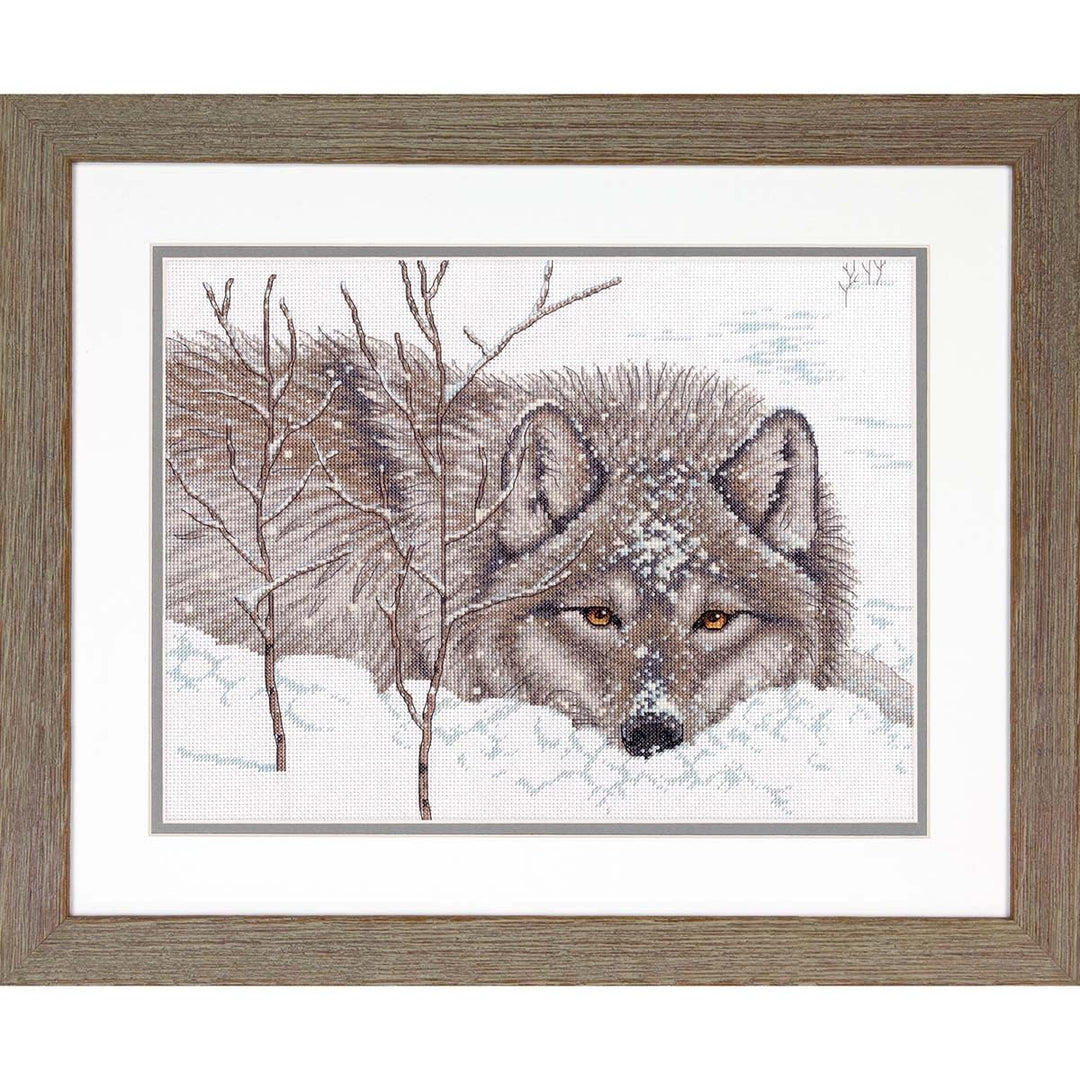 Dimensions D70-35377 Wolf Kit, 14 Count White Aida Cloth, 14" x 14" Counted Cross Stitch: Snow Daze,