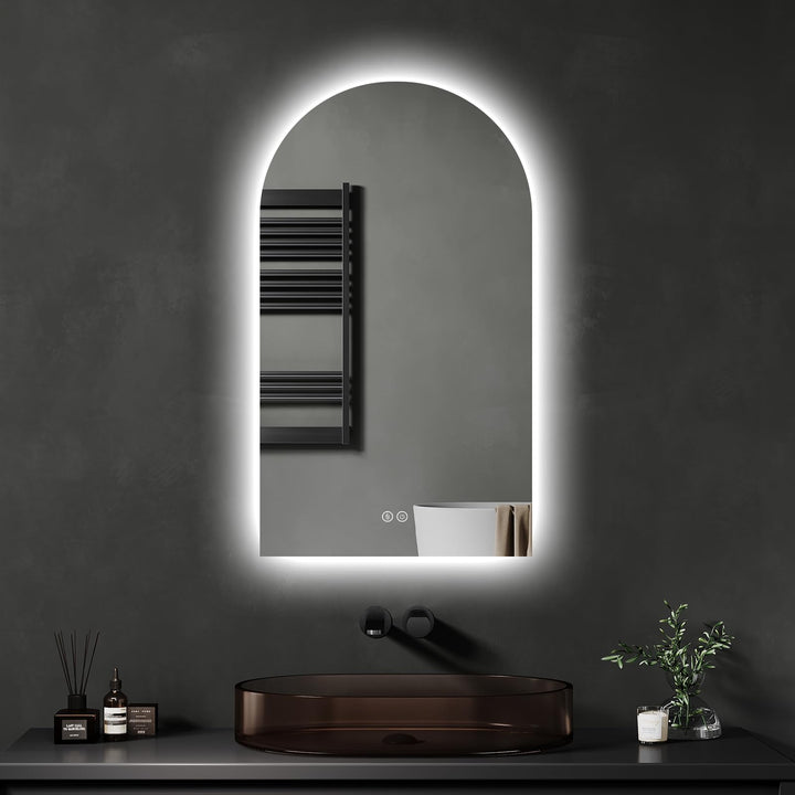 Badspiegel mit Beleuchtung 40x70cm: Gewölbter LED-Badezimmerspiegel Badezimmer Spiegel mit Beschlagf