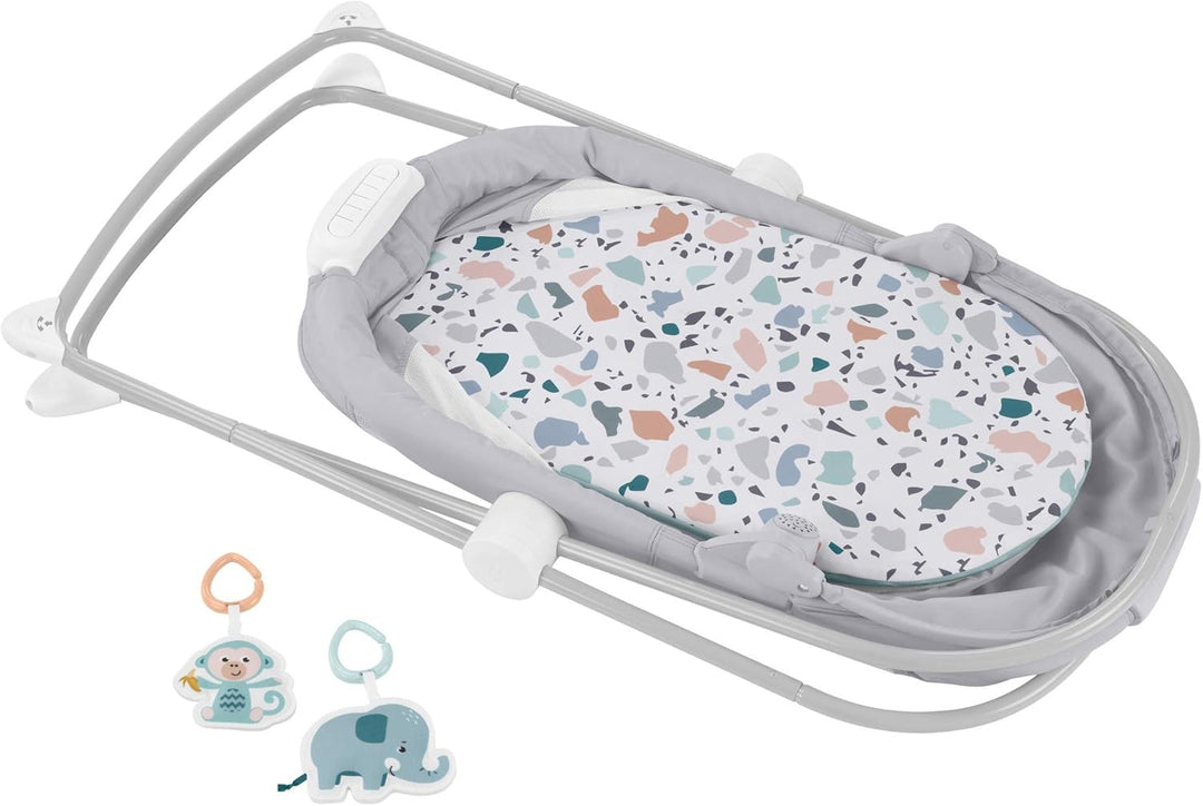 Fisher-Price GWD36 - Zusammenklappbares Beistellbettchen – tragbares Babybettchen mit Licht für Neug