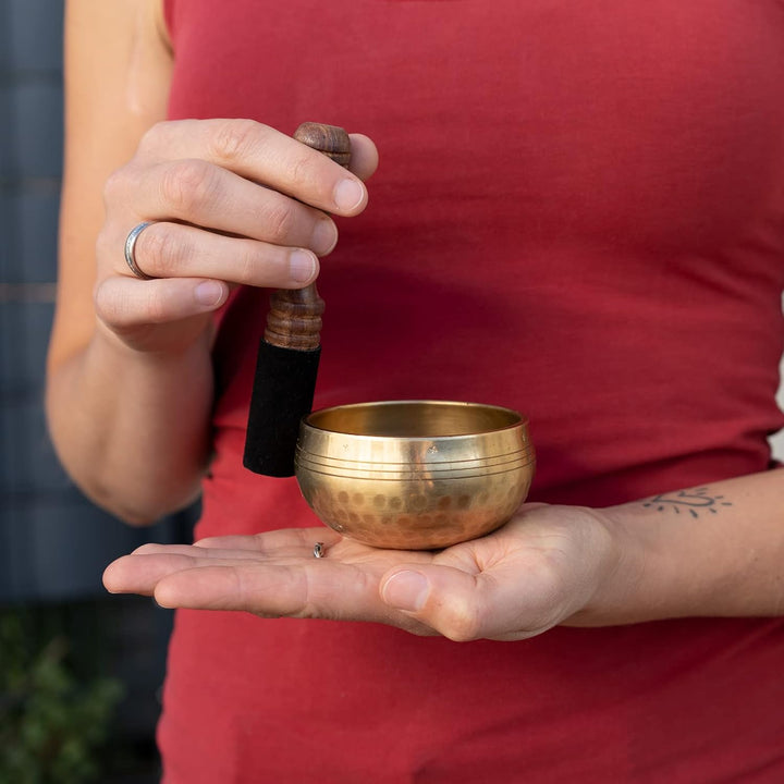 Gegossene Klangschalen-Set in gehämmerter Antik-Optik, Kindergarten, Yoga, zum Zeichen der Aufmerksa
