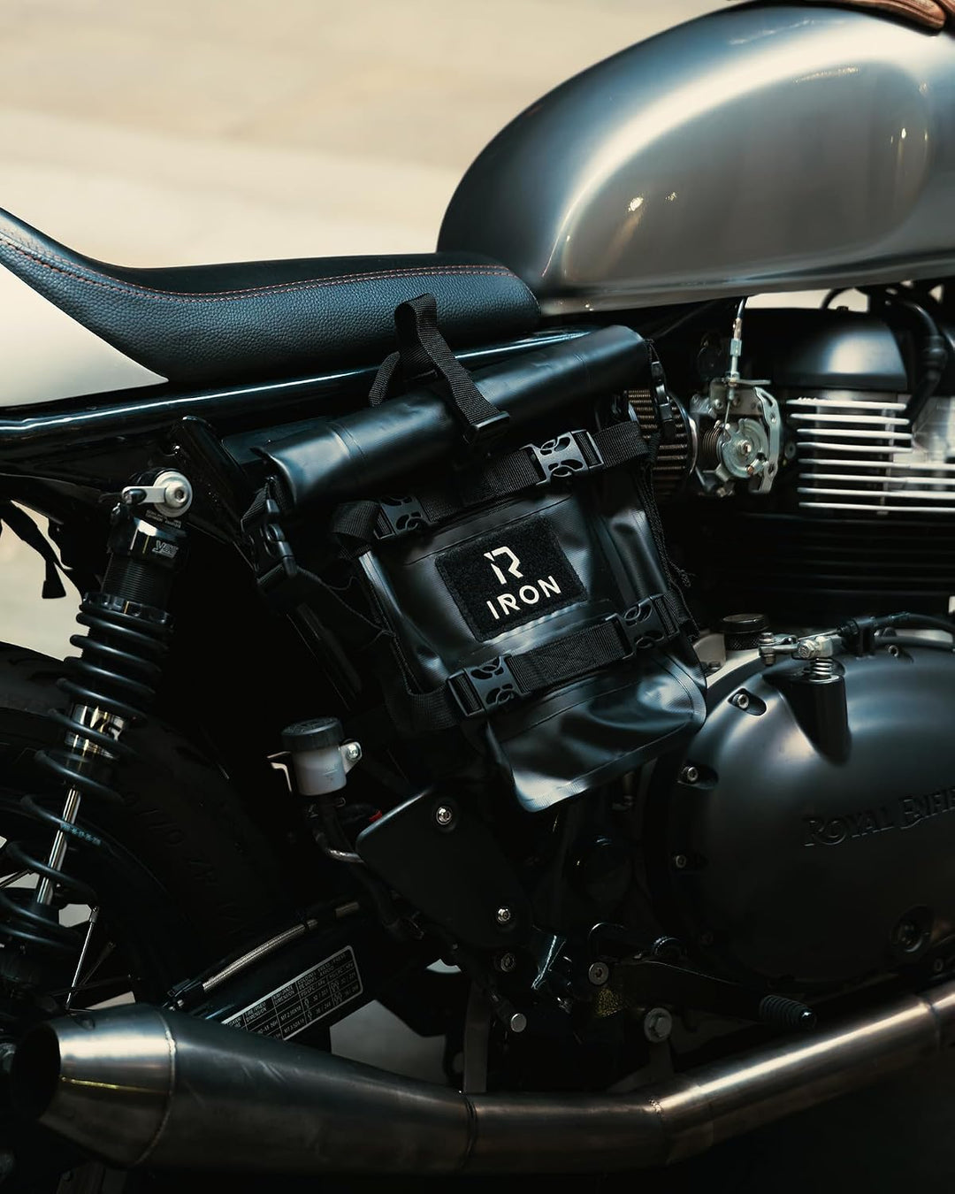 Sturzbügeltaschen Motorrad – 2×5L wasserdichte Crash Bar Bags aus 500D PVC, robuste Universal-Seiten