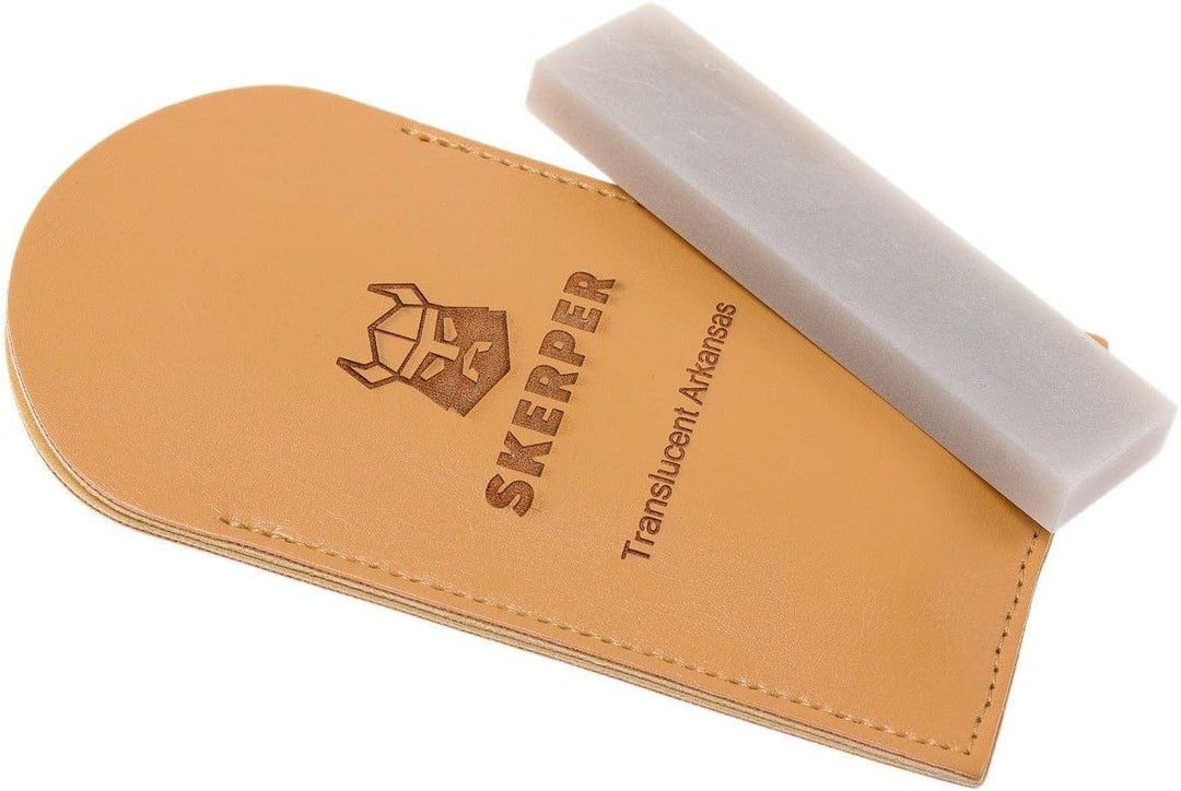 Skerper Arkansas Taschenschleifstein NAPO40 Translucent Arkansas mit Lederhülle