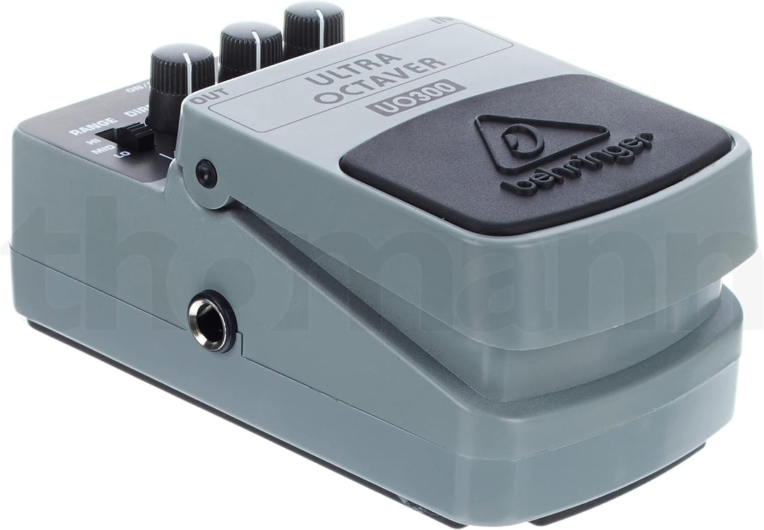 Behringer ULTRA OCTAVER UO300 Oktaver-Effektpedal mit 3 Modi ULTRA OCTAVER UO300 Guitar Pedal, ULTRA