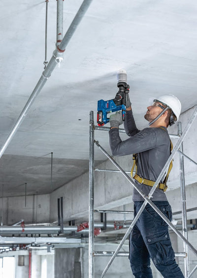 Bosch Professional 18V System Akku-Bohrhammer GBH 18V-24 C (mit SDS plus, ohne Akkus und Ladegerät,