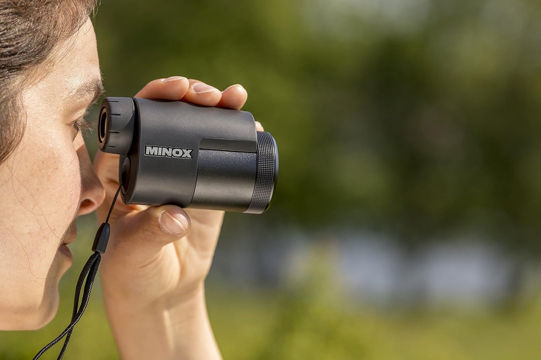 MINOX MS 8x25 Macroscope Schwarz – Miniteleskop im handlichen Format für Outdoor & Alltag – Inkl. Be