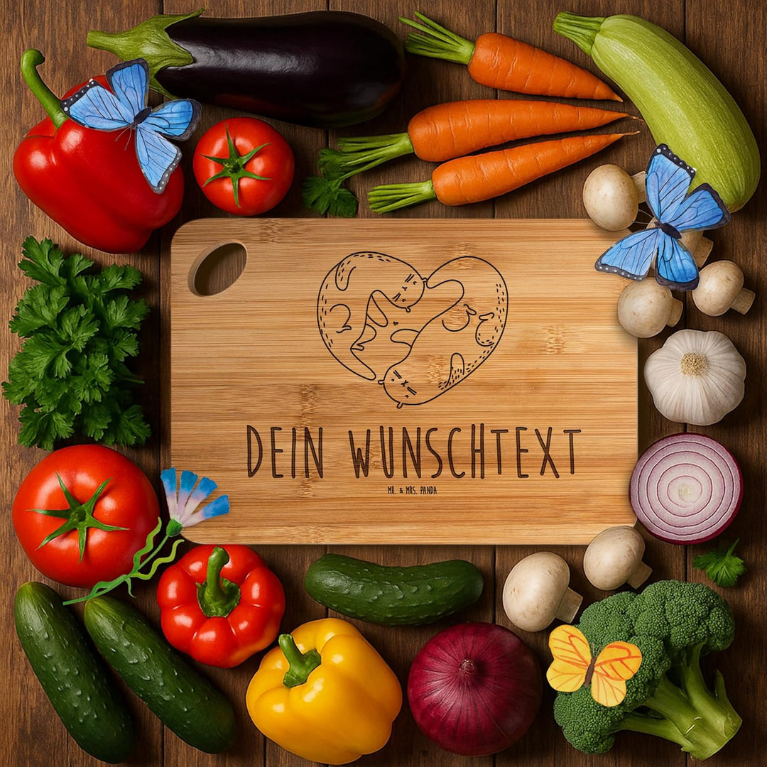 Mr. & Mrs. Panda Brotzeitbrett graviert Otter Herz - Personalisierte Geschenke, Frühstücksbrettchen