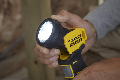 Stanley FatMax Akku-Arbeitslampe SFMCL020B (kompakt, robust und leicht, mit vertikal schwenkbarem Ko