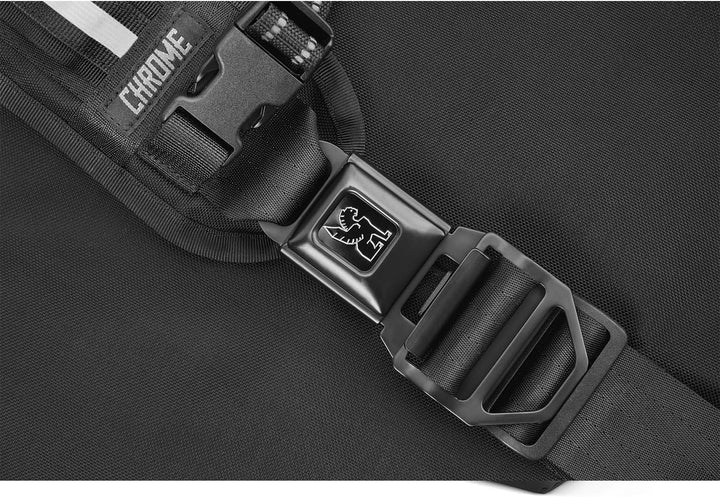 Chrome Citizen - Laptoptasche 17" 56 cm 24 Liter Black (Blck), 24 Liter Black (Blck)