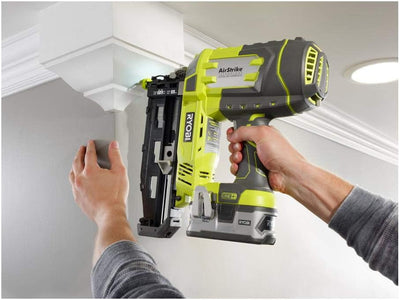 Ryobi P325 One+ 18 V Lithium-Ionen-Akku-betriebener, kabelloser Nagler, 16 Gauge (Batterie nicht im